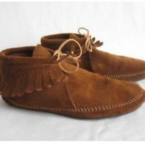 MINNETONKA MOCCASINS ANKLE TIE FRINGE 7